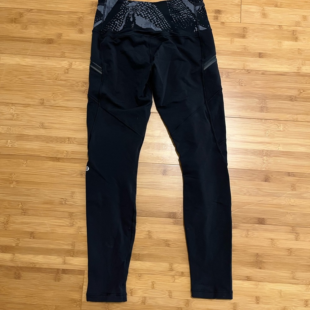 Lululemon thick black running leggings size 8